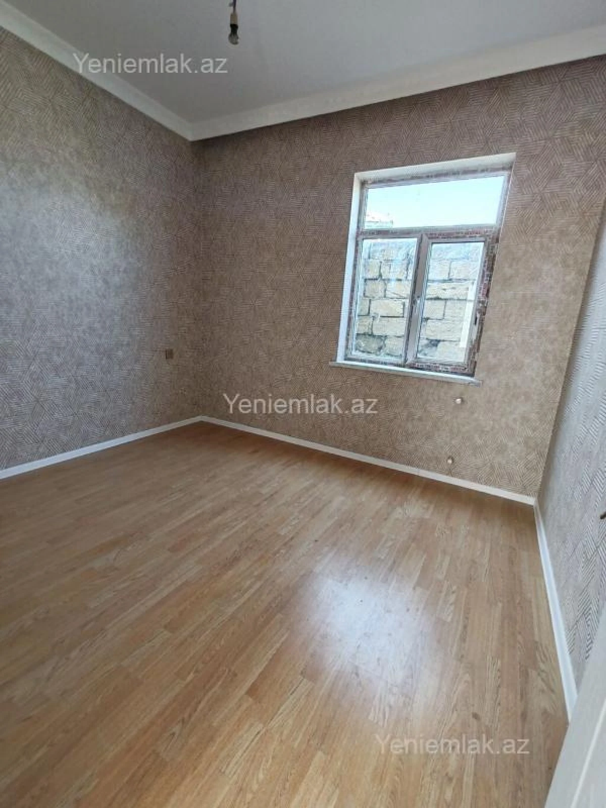 Satılır 2 otaqlı yeni tikili 50 m²