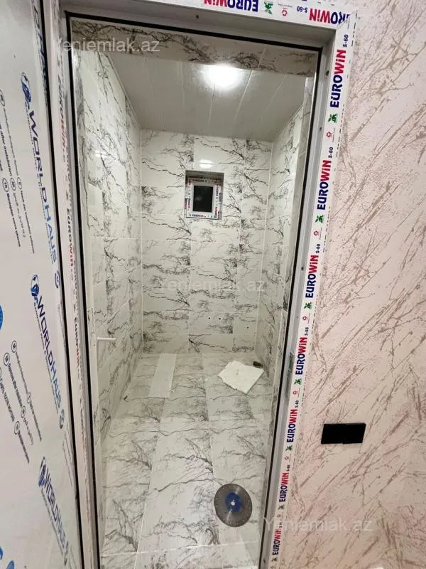 Satılır 2 otaqlı yeni tikili 50 m²