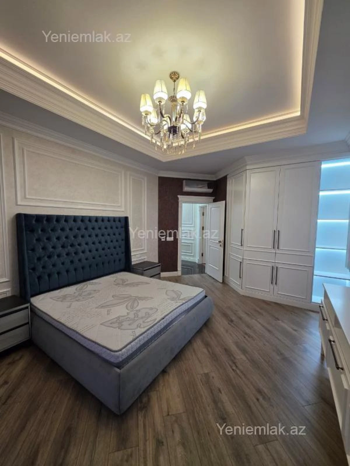 Satılır 3 otaqlı yeni tikili 120 m²