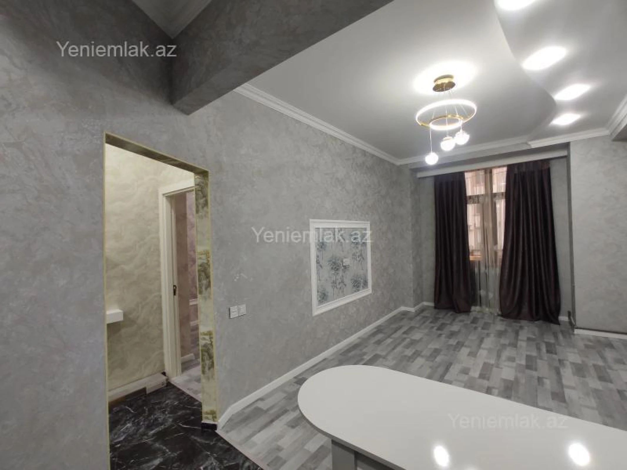 Satılır 2 otaqlı yeni tikili 65 m²