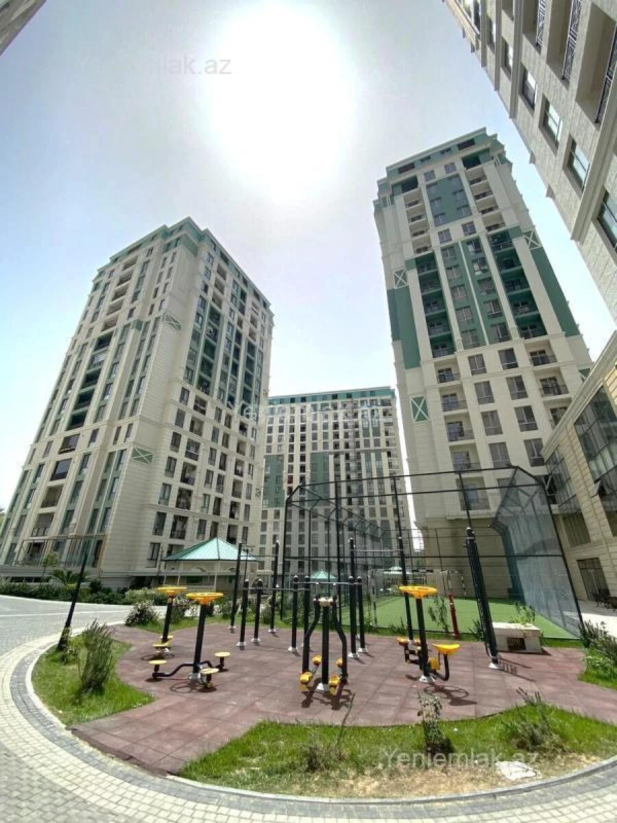 Satılır 3 otaqlı yeni tikili 143 m²