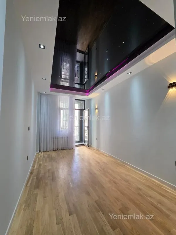 Satılır 3 otaqlı yeni tikili 143 m²
