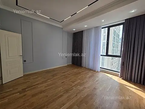 Satılır 3 otaqlı yeni tikili 143 m²