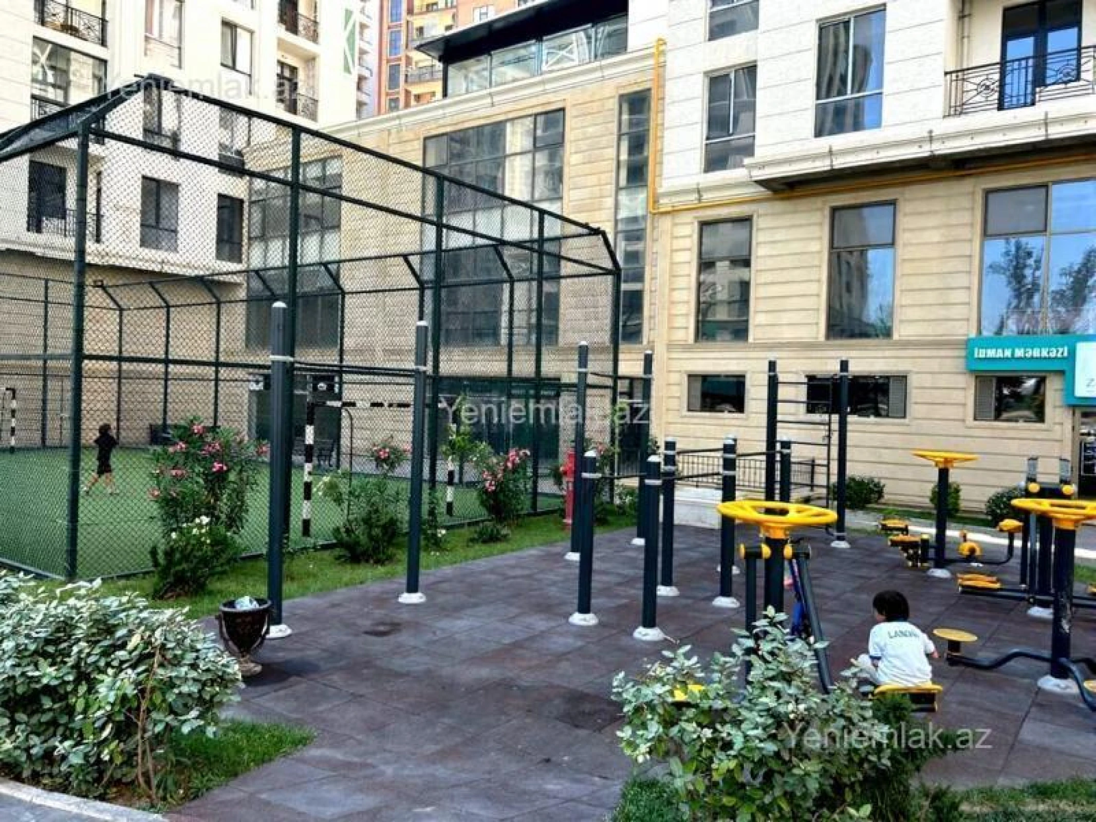 Satılır 3 otaqlı yeni tikili 143 m²