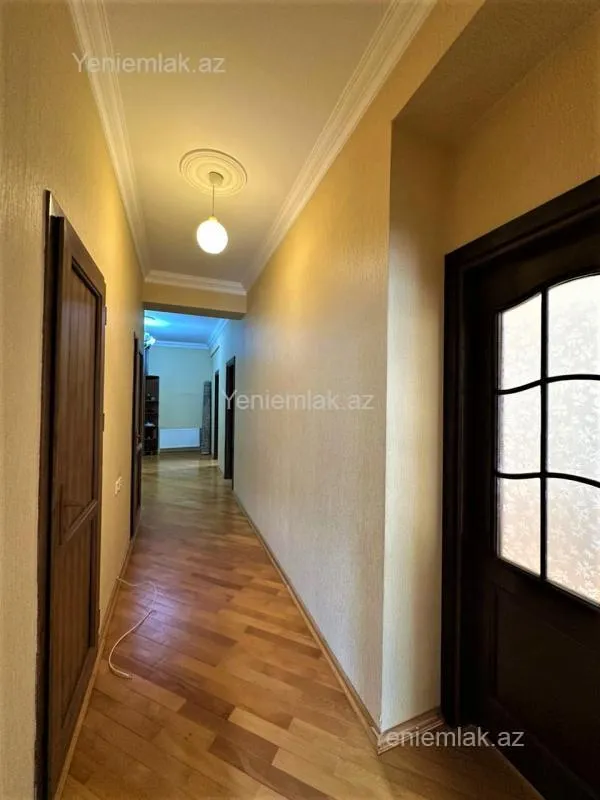 Satılır 3 otaqlı yeni tikili 121 m²