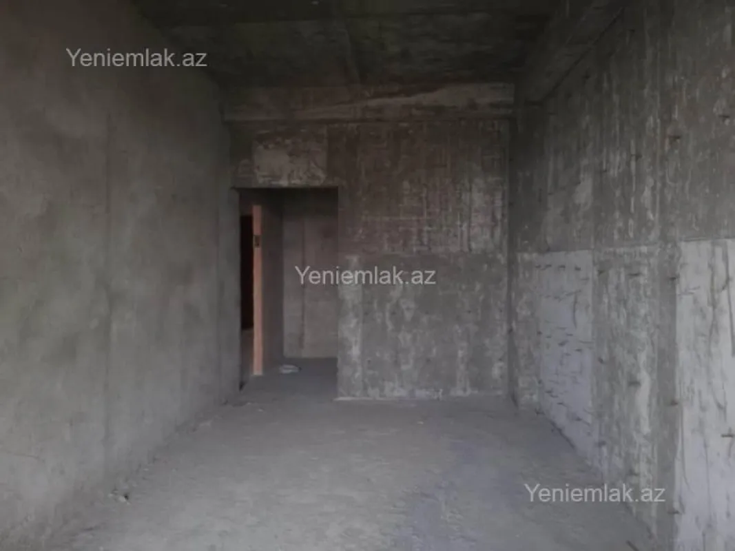 Satılır 3 otaqlı yeni tikili 128 m²