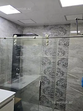 Satılır 5 otaqlı köhnə tikili 120 m²