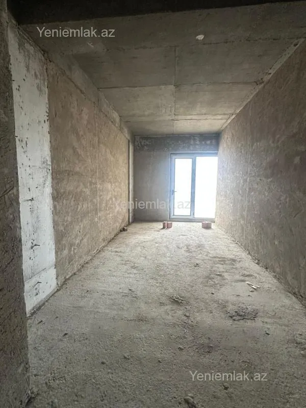 Satılır 3 otaqlı yeni tikili 120 m²