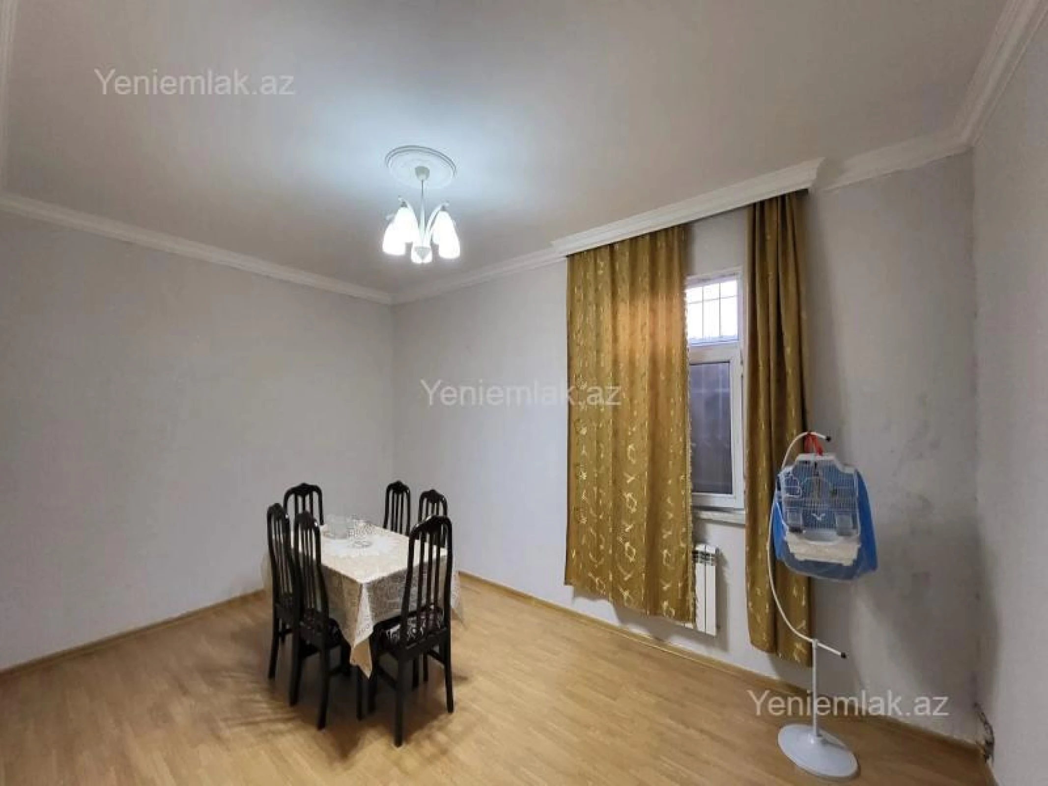 Satılır 5 otaqlı həyət evi 140 m²