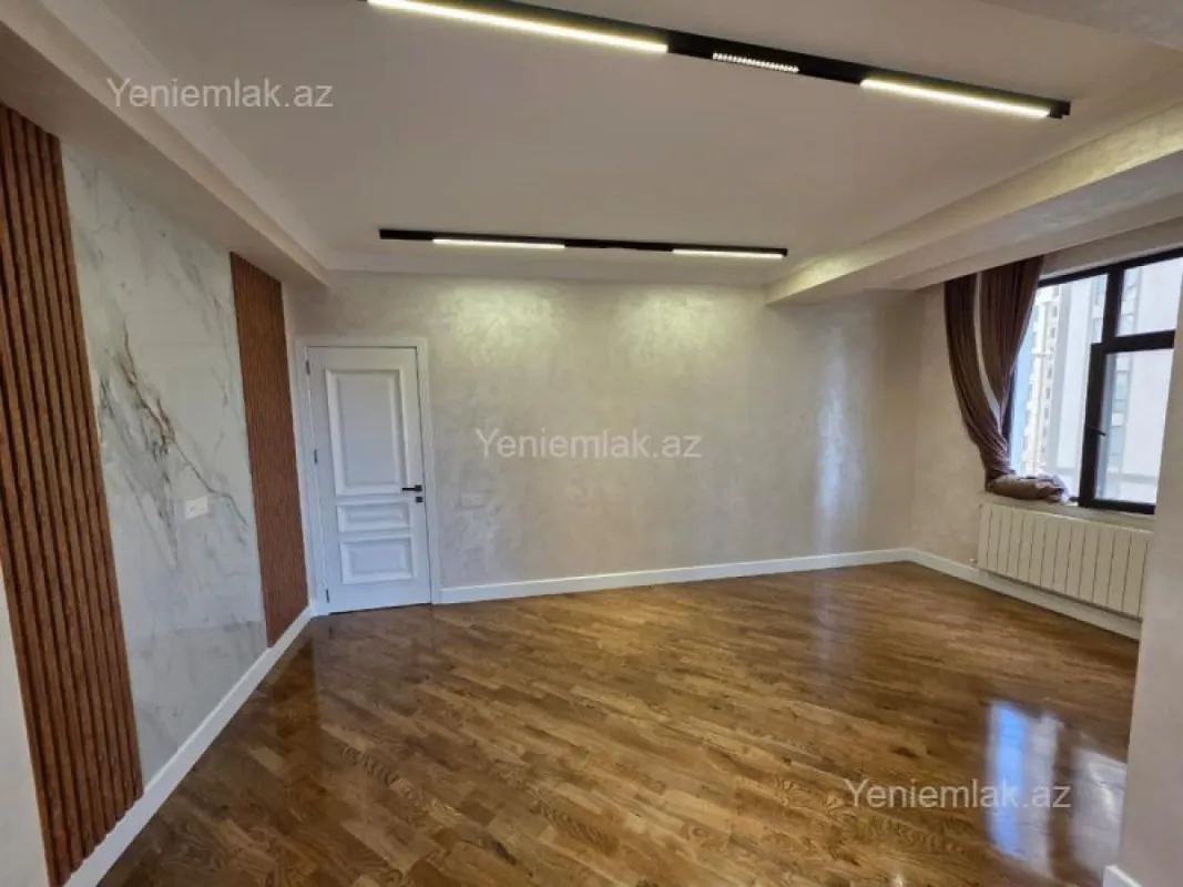 Satılır 3 otaqlı yeni tikili 105 m²