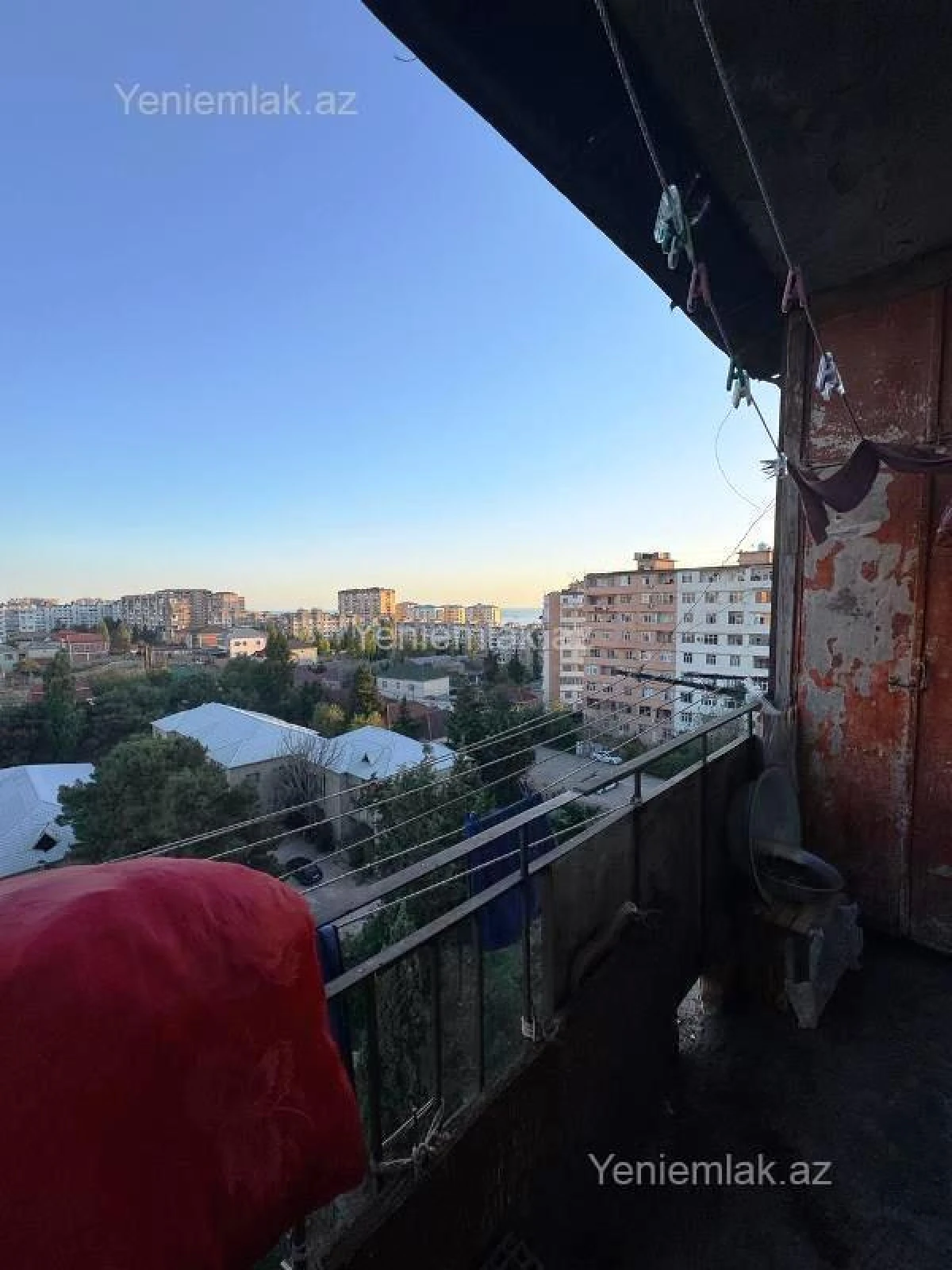 Satılır 2 otaqlı köhnə tikili 60 m²