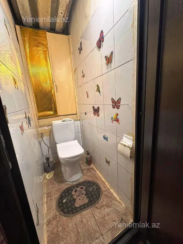 Satılır 2 otaqlı köhnə tikili 60 m²