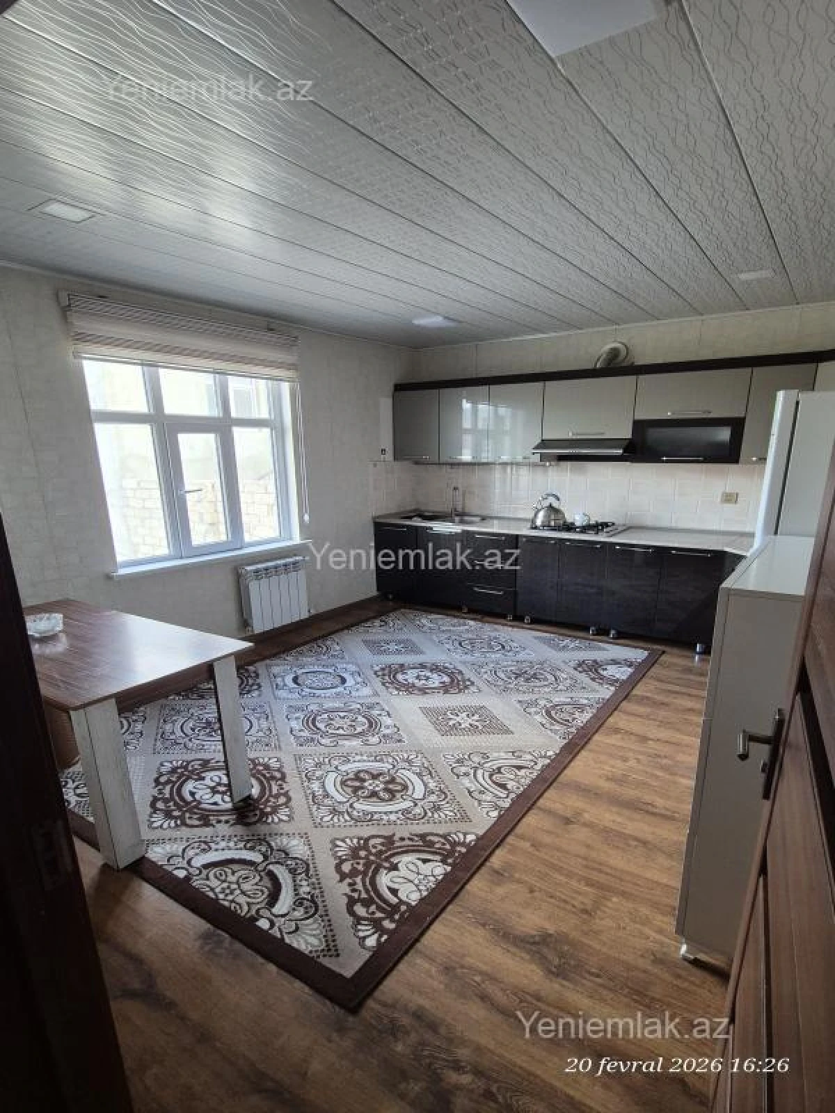 Satılır 4 otaqlı həyət evi 135 m²