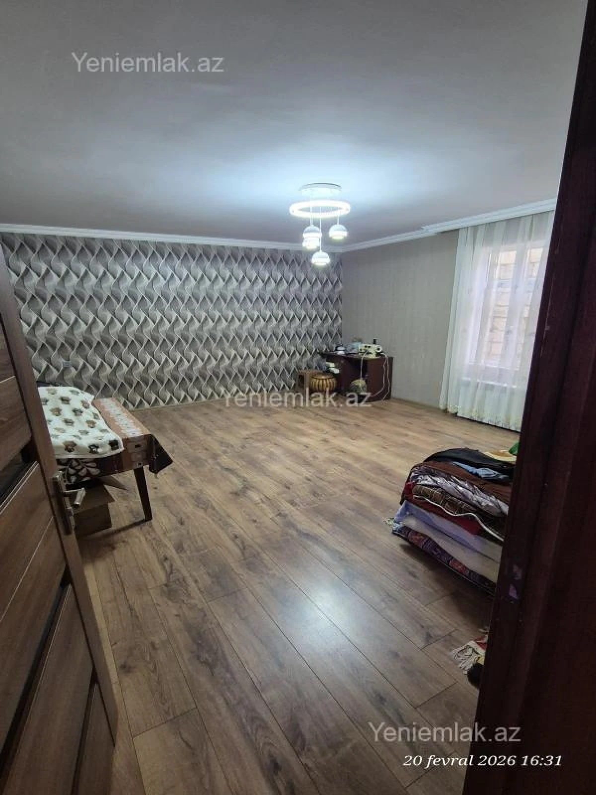 Satılır 4 otaqlı həyət evi 135 m²