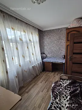 Satılır 4 otaqlı həyət evi 135 m²