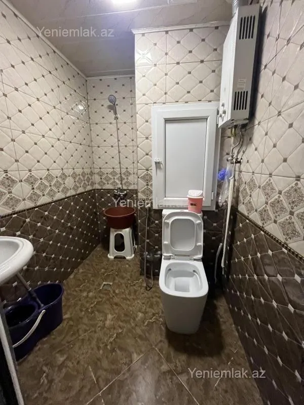 Satılır 3 otaqlı köhnə tikili 65 m²