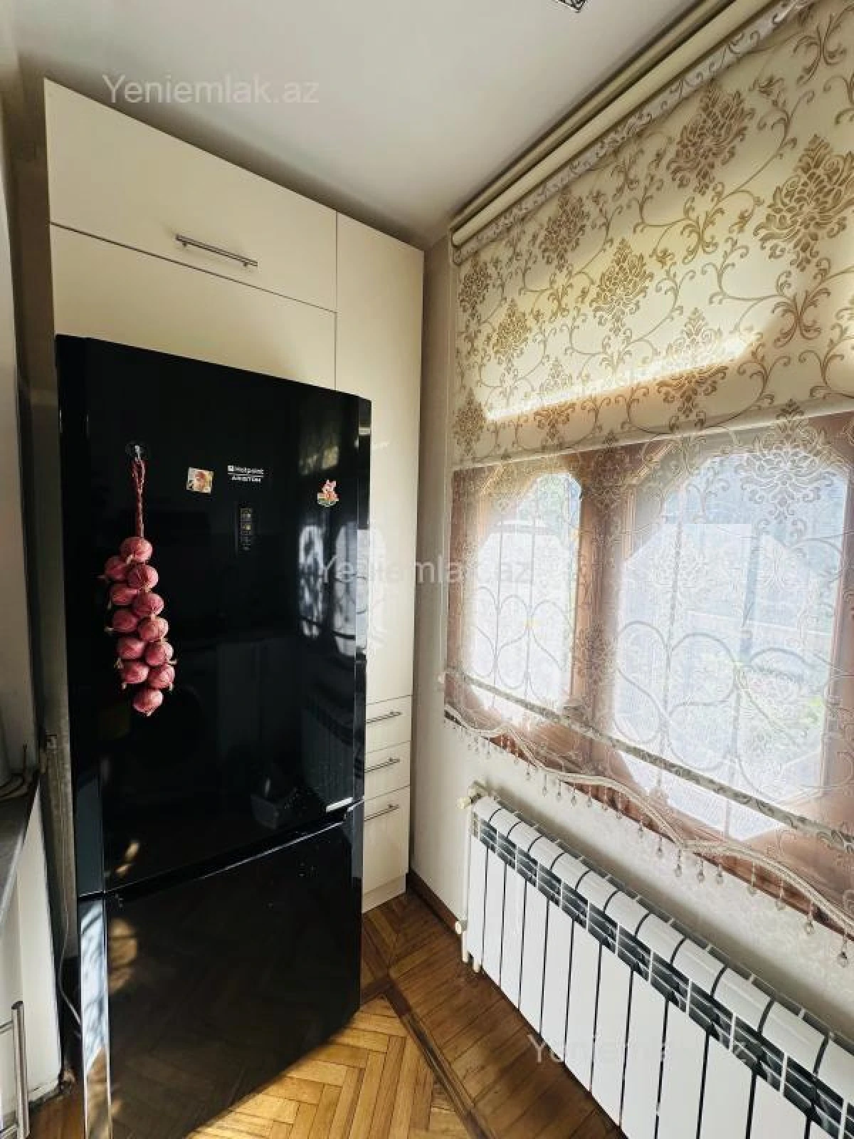 Satılır 3 otaqlı köhnə tikili 60 m²