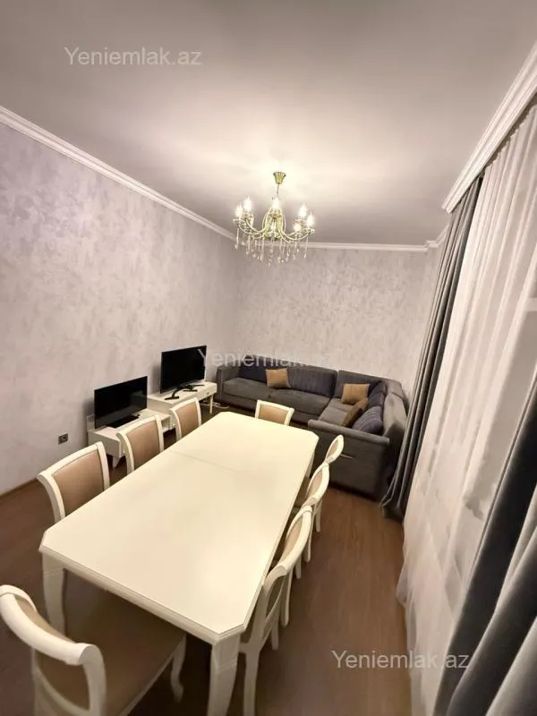 Satılır 3 otaqlı yeni tikili 93 m²