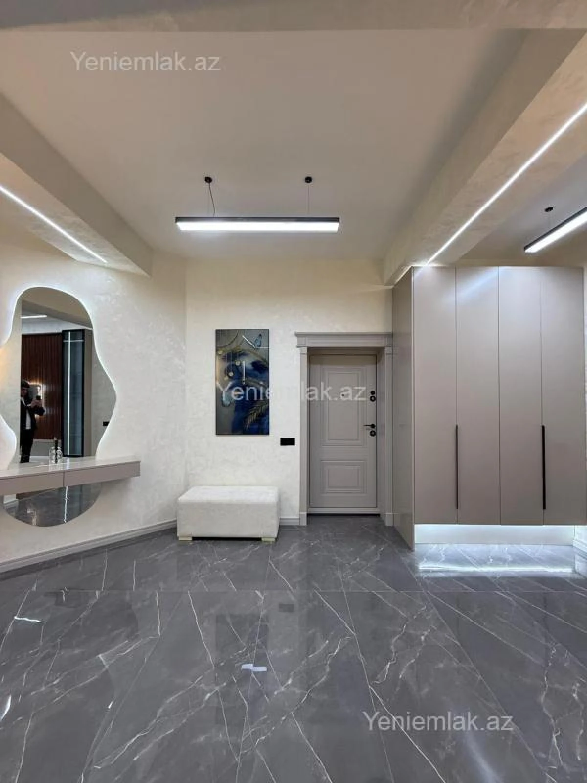 Satılır 2 otaqlı yeni tikili 97 m²