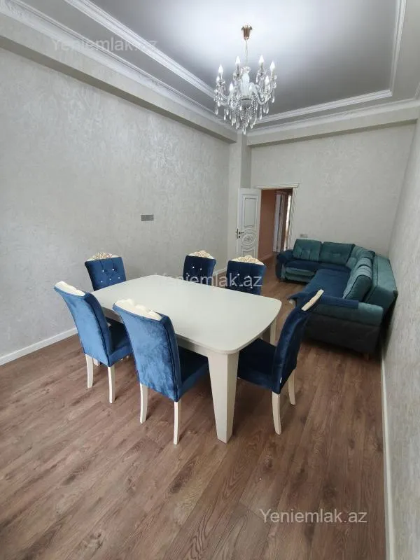 Satılır 3 otaqlı yeni tikili 82 m²