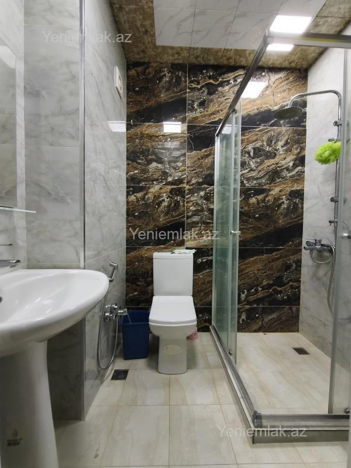 Satılır 3 otaqlı yeni tikili 82 m²