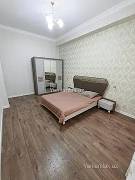 Satılır 3 otaqlı yeni tikili 82 m²