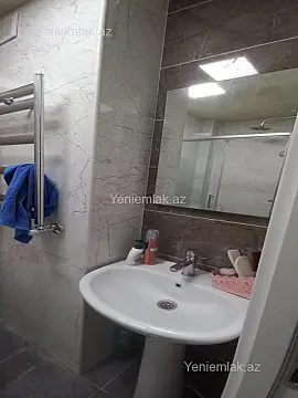 Satılır 2 otaqlı yeni tikili 45 m²