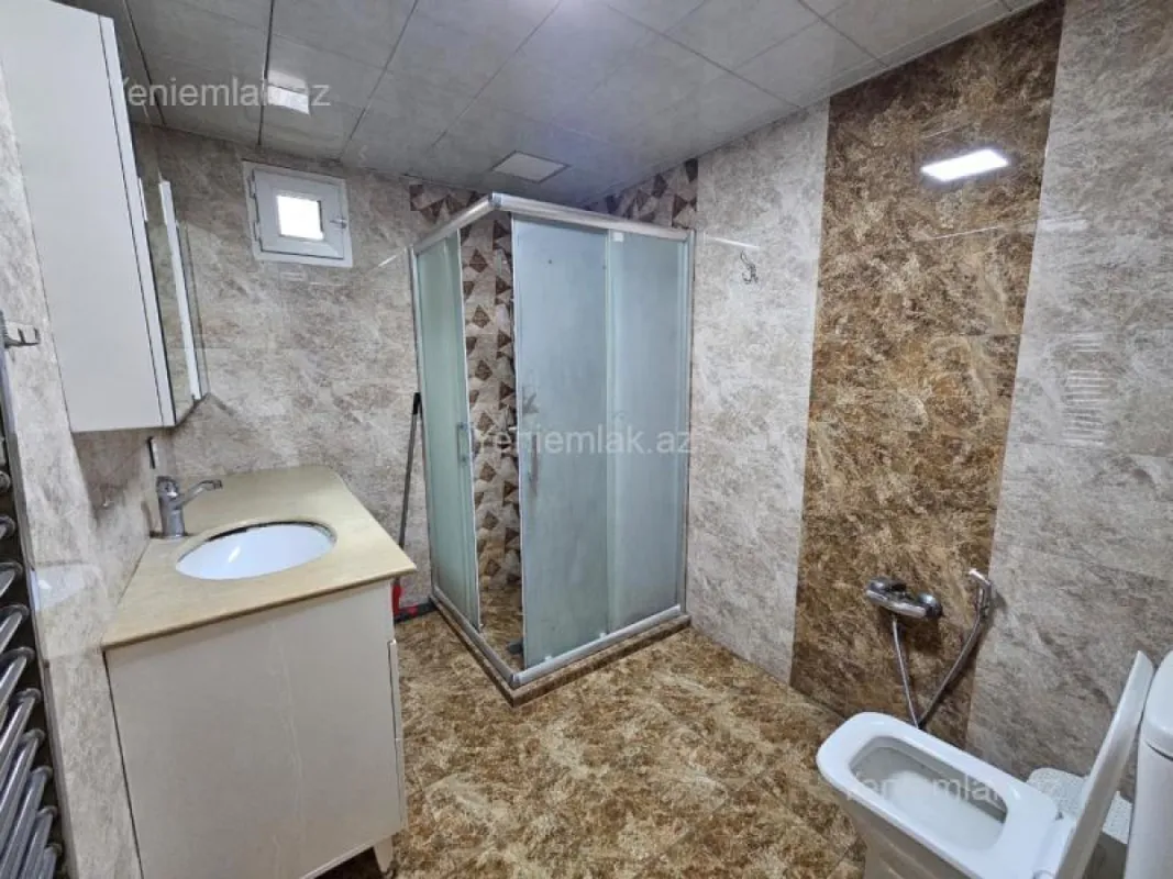 Satılır 3 otaqlı köhnə tikili 85 m²
