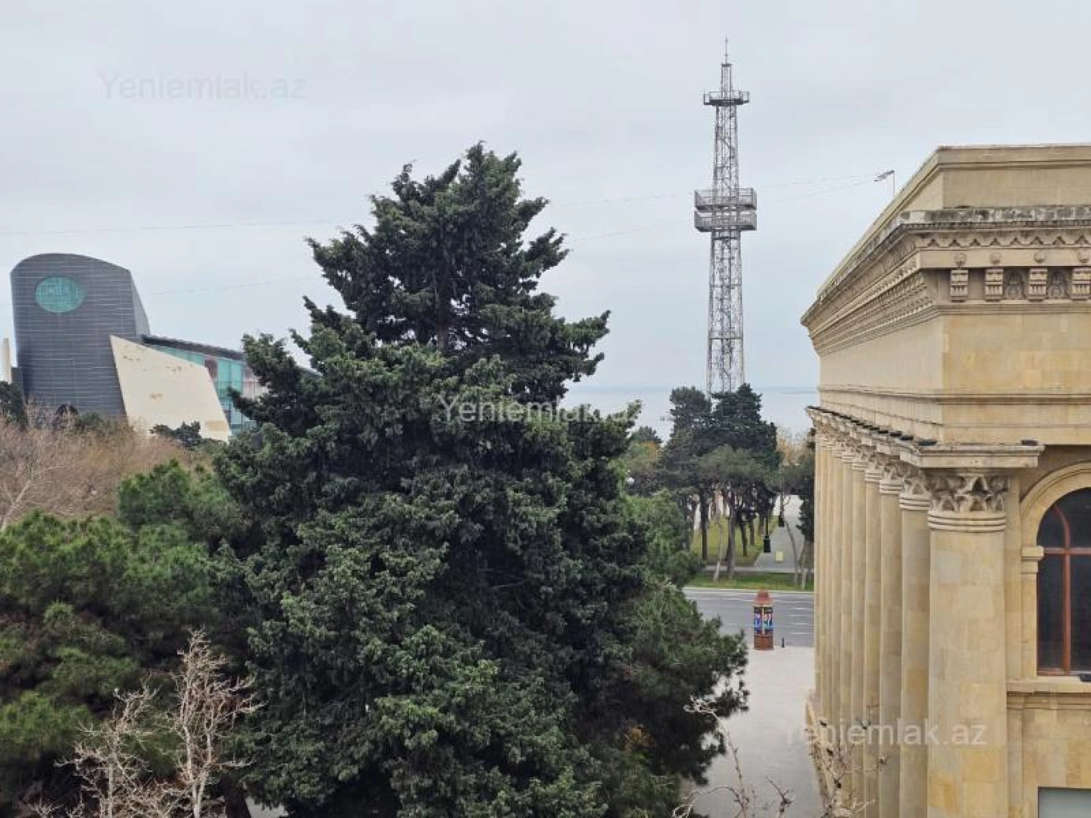 Satılır 3 otaqlı köhnə tikili 85 m²