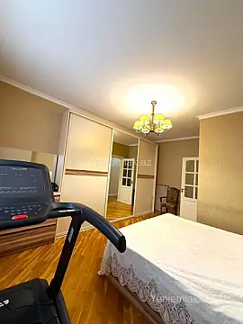 Satılır 3 otaqlı yeni tikili 140 m²