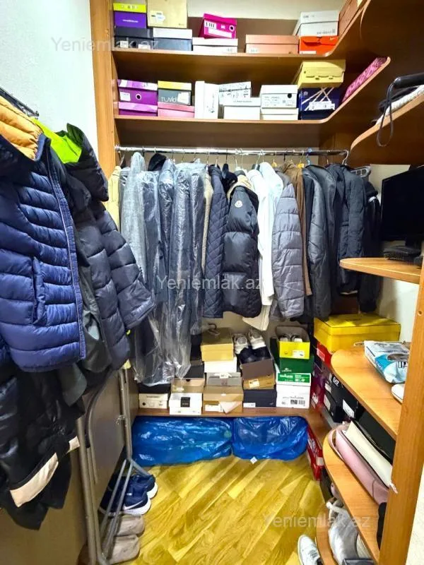 Satılır 3 otaqlı yeni tikili 140 m²