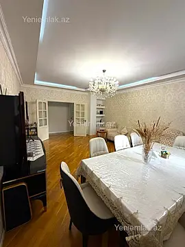 Satılır 3 otaqlı yeni tikili 140 m²