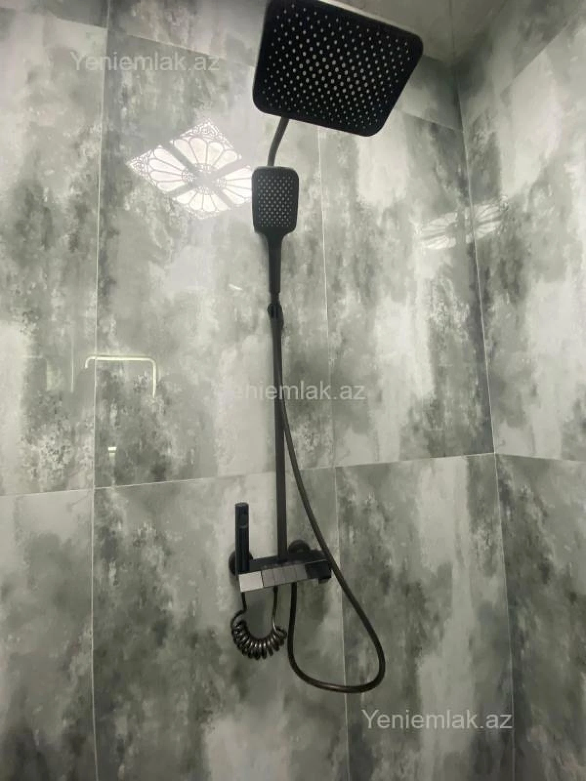 Satılır 4 otaqlı həyət evi 100 m²