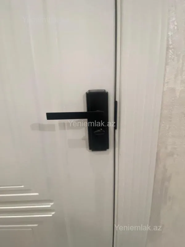 Satılır 4 otaqlı həyət evi 100 m²