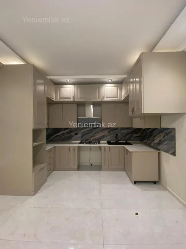 Satılır 4 otaqlı həyət evi 100 m²