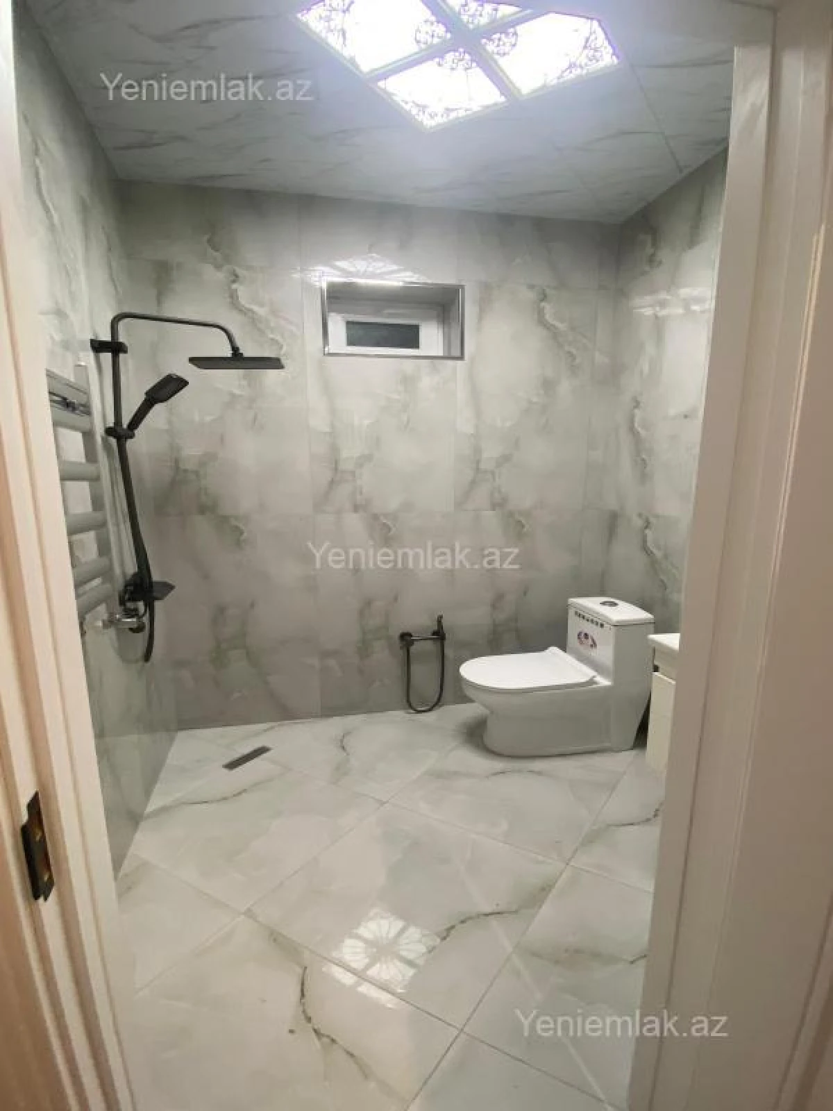 Satılır 4 otaqlı həyət evi 100 m²