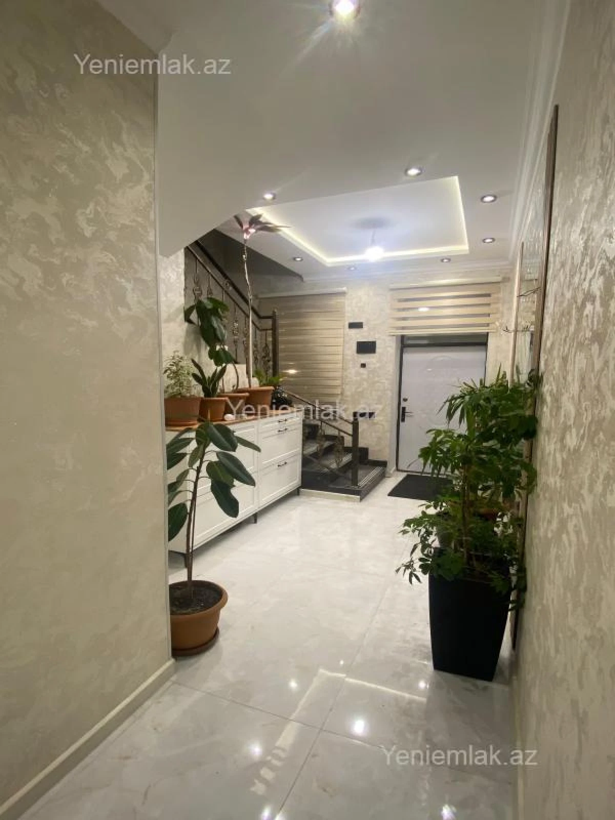 Satılır 4 otaqlı həyət evi 100 m²