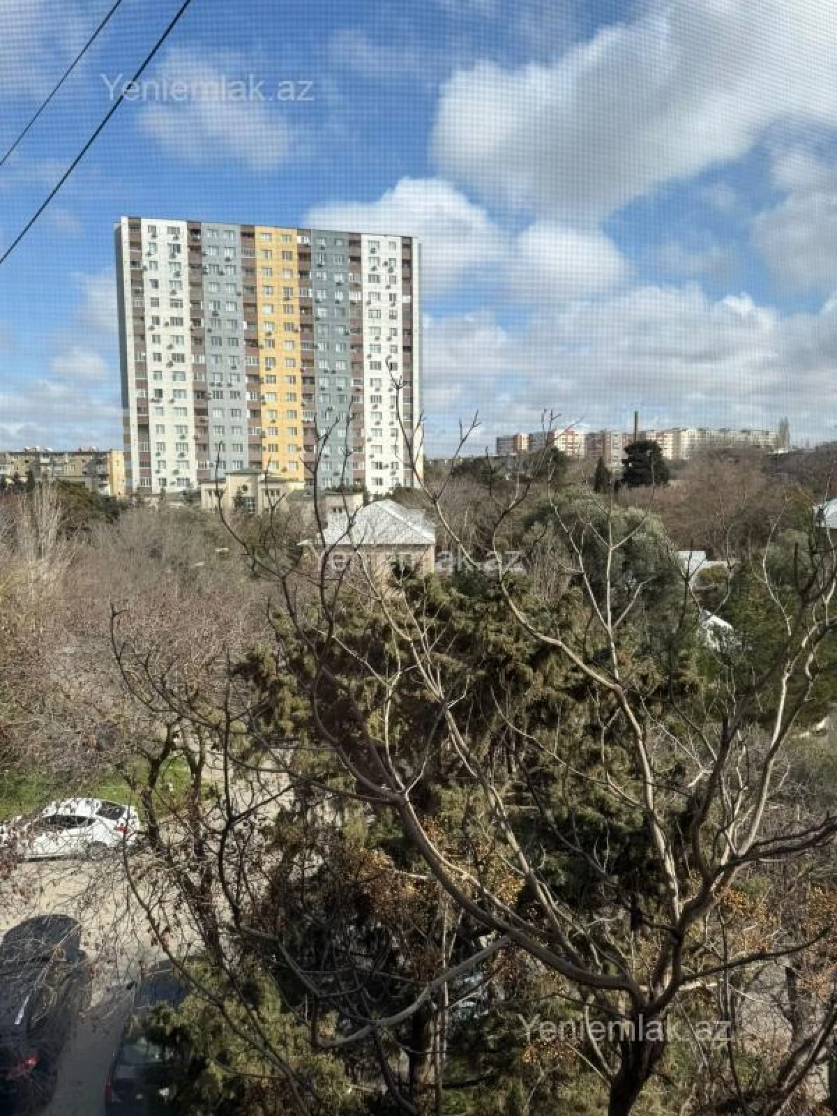 Satılır 2 otaqlı köhnə tikili 55 m²