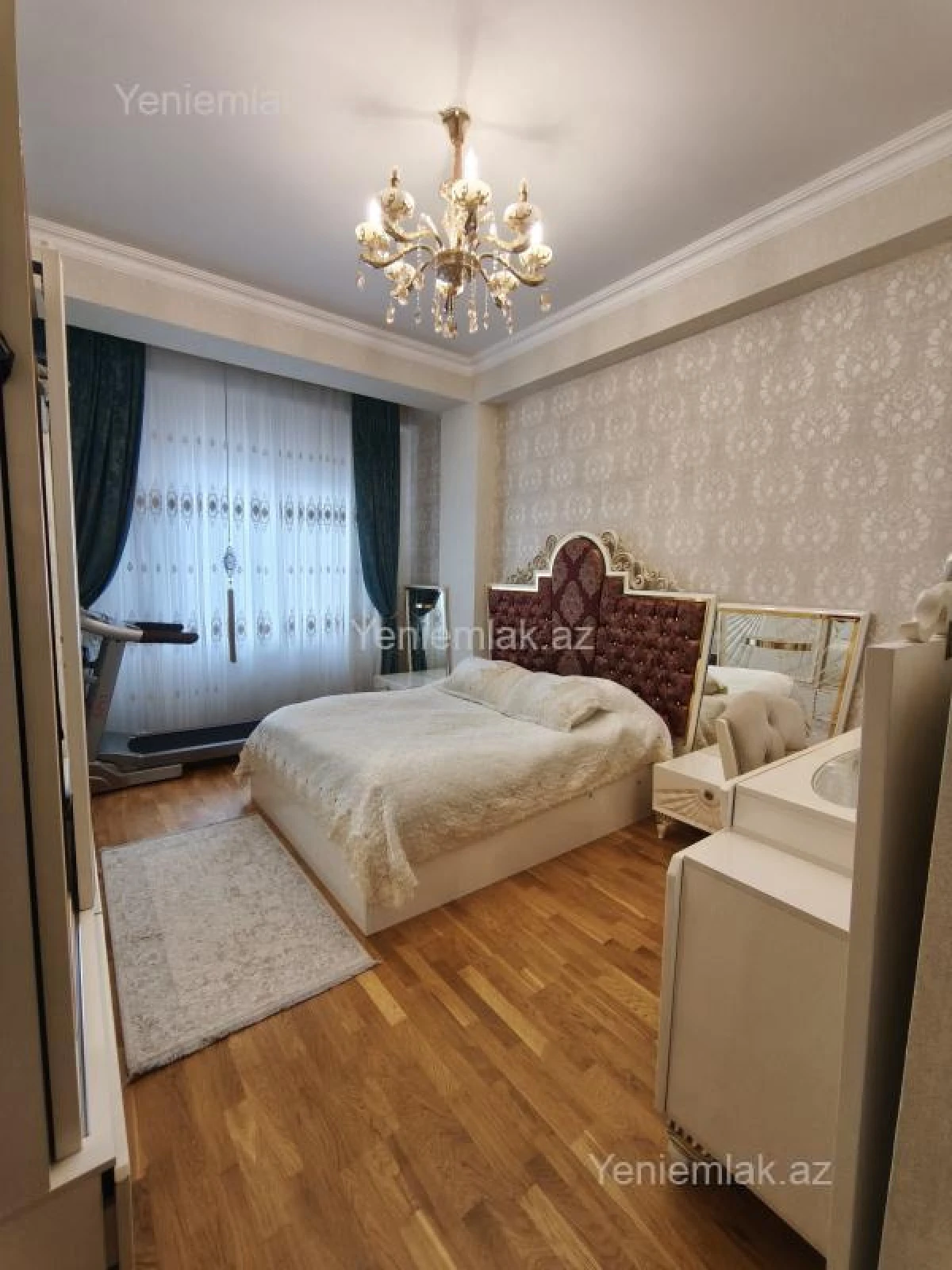Satılır 3 otaqlı yeni tikili 120 m²