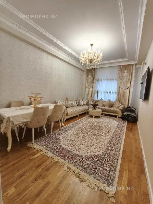 Satılır 3 otaqlı yeni tikili 120 m²
