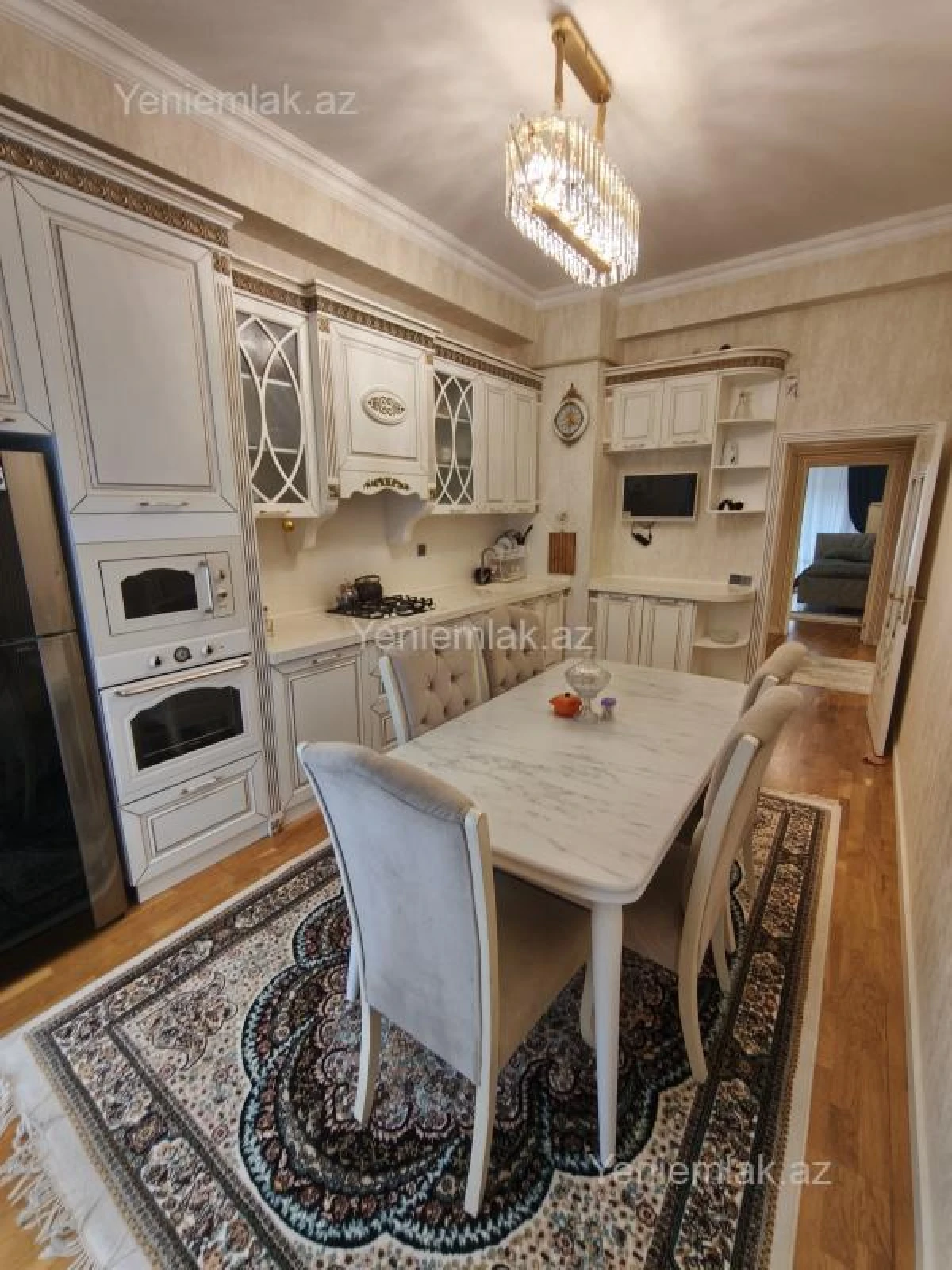 Satılır 3 otaqlı yeni tikili 120 m²