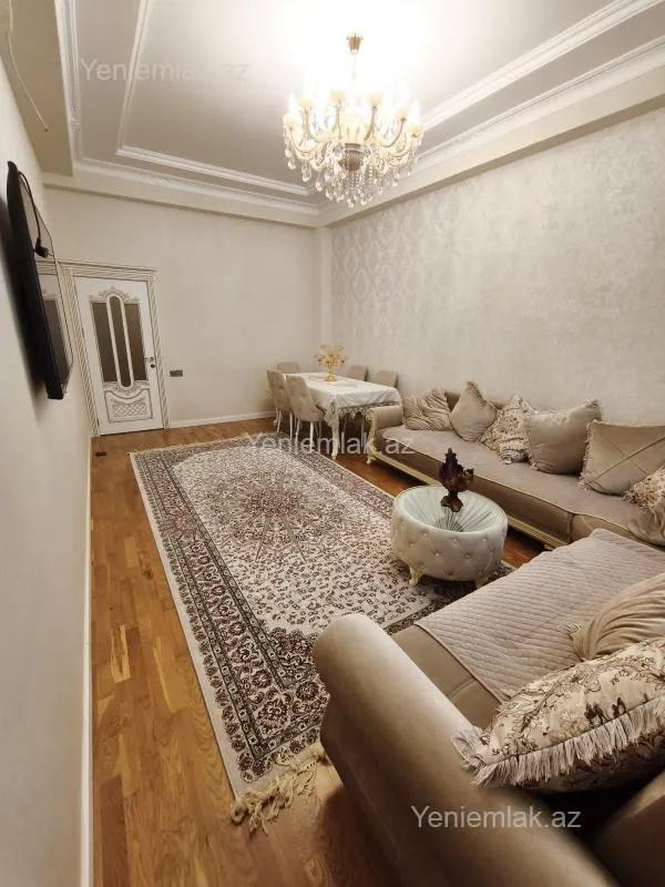 Satılır 3 otaqlı yeni tikili 120 m²