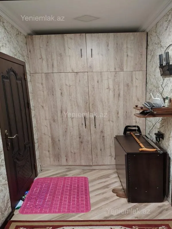 Satılır 2 otaqlı köhnə tikili 58 m²