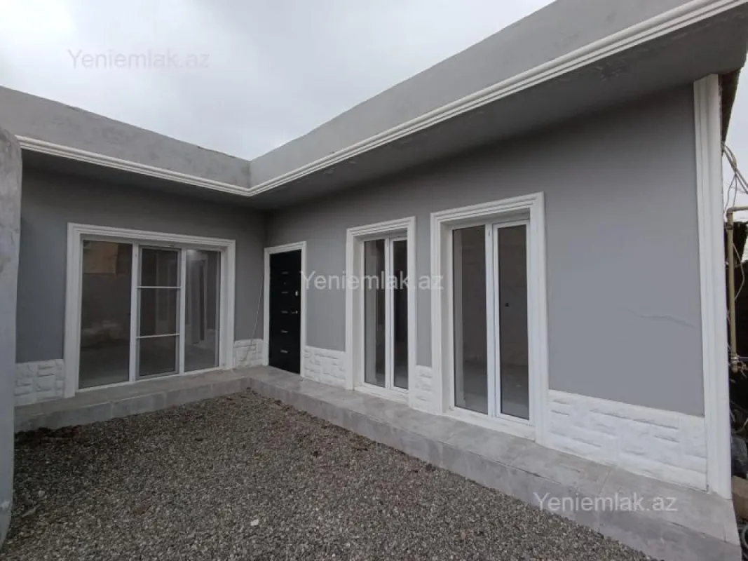 Satılır 3 otaqlı həyət evi 100 m²