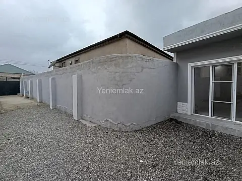 Satılır 3 otaqlı həyət evi 100 m²