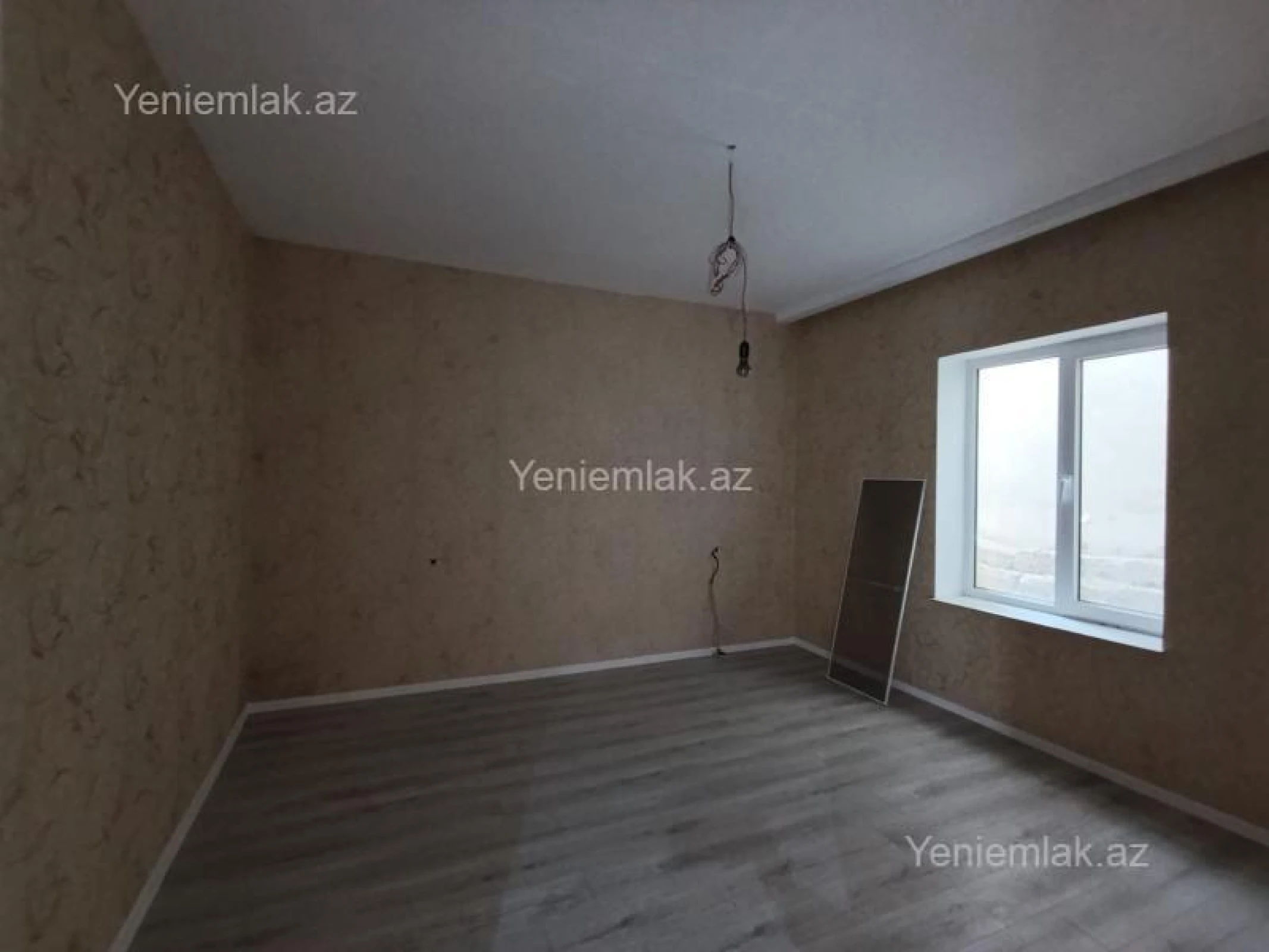 Satılır 3 otaqlı həyət evi 100 m²