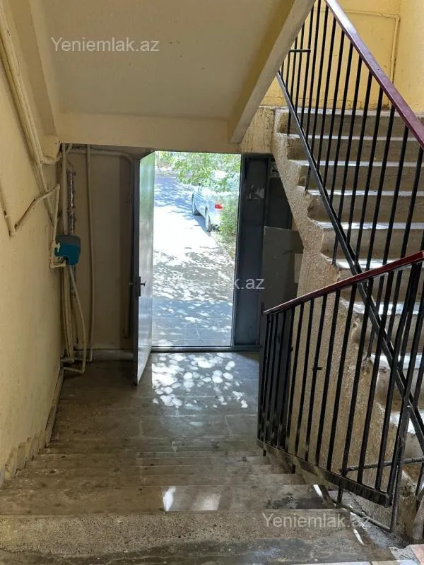 Satılır 3 otaqlı yeni tikili 65 m²