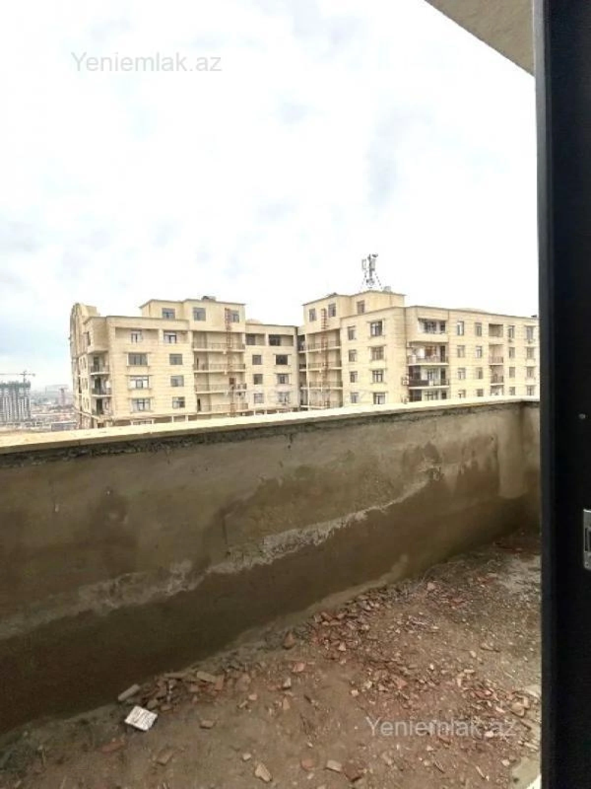 Satılır 2 otaqlı yeni tikili 90 m²