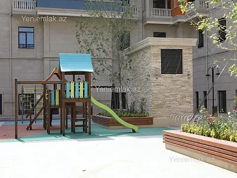 Satılır 3 otaqlı yeni tikili 150 m²