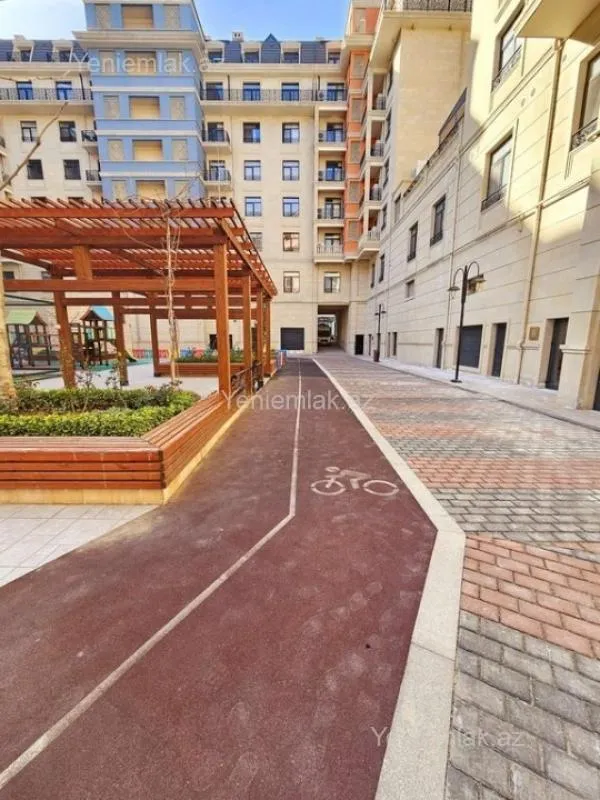 Satılır 3 otaqlı yeni tikili 150 m²